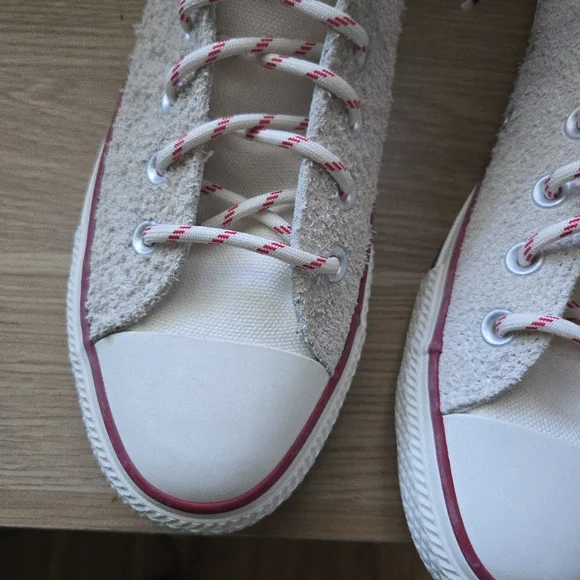 Chuck Taylor All Star Pro Outdoor High Men 8.5  'Egret Red Blue' 092025 - Picture 5 of 9